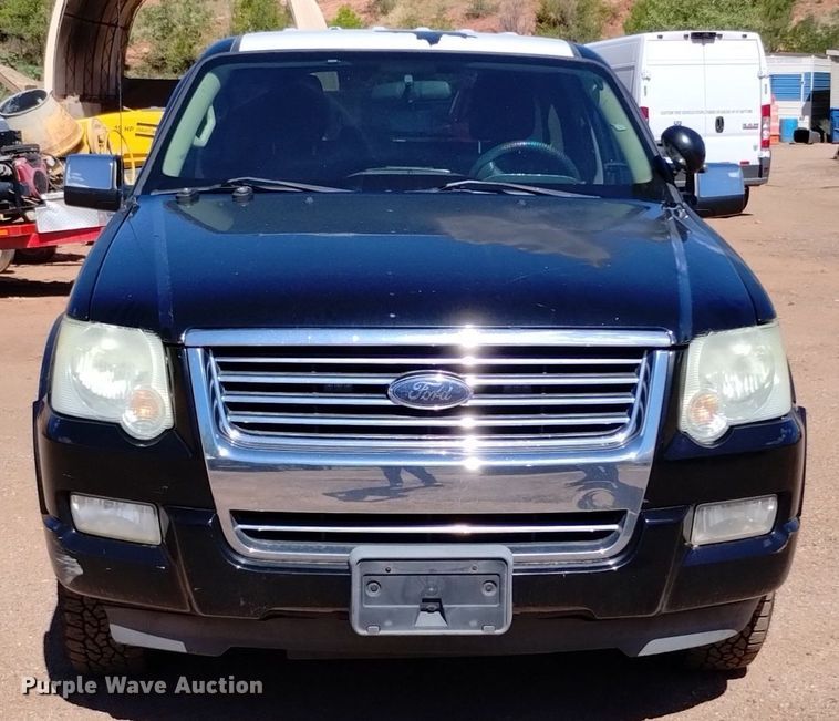 image for item DQ6152 2010 Ford  Explorer SUV