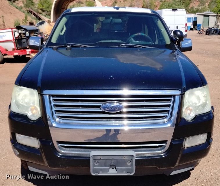 image for item DQ6152 2010 Ford  Explorer SUV