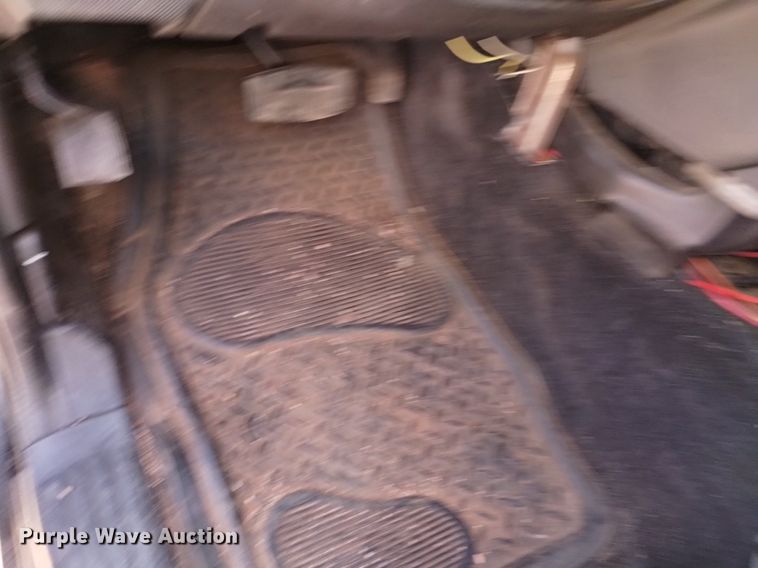 image for item DQ6152 2010 Ford  Explorer SUV