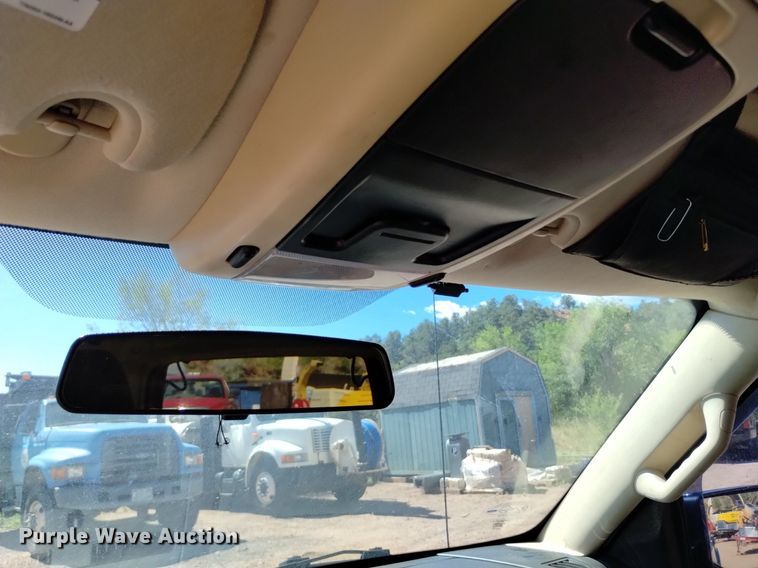 image for item DQ6152 2010 Ford  Explorer SUV