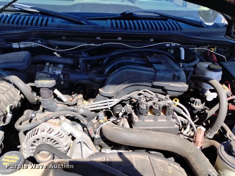 image for item DQ6152 2010 Ford  Explorer SUV