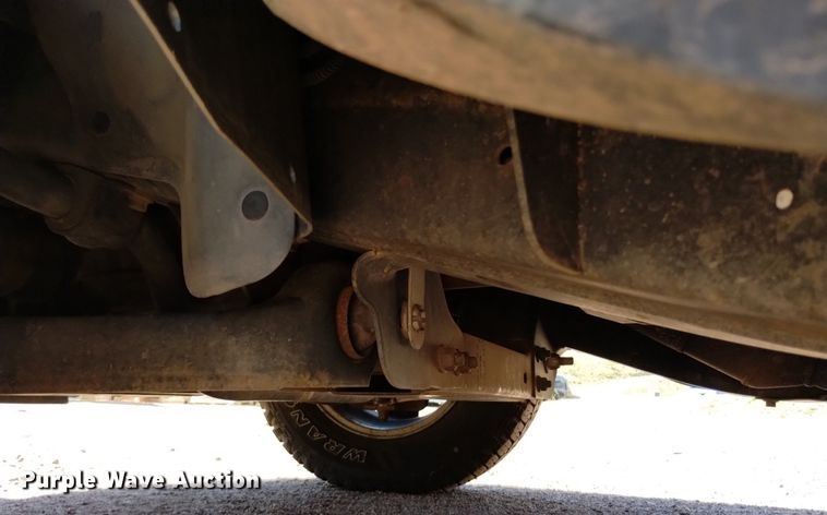 image for item DQ6152 2010 Ford  Explorer SUV