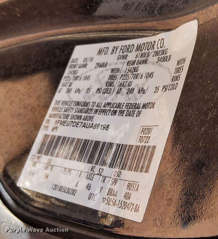 image for item DQ6152 2010 Ford  Explorer SUV