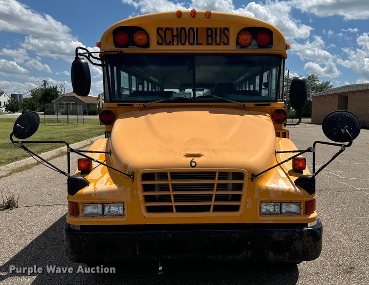 image for item DQ6832 2005 Bluebird Vision school bus