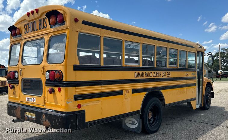 image for item DQ6832 2005 Bluebird Vision school bus