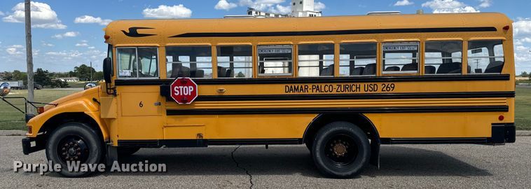 image for item DQ6832 2005 Bluebird Vision school bus