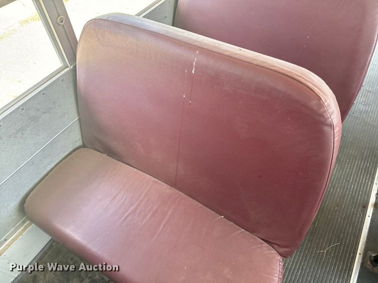 image for item DQ6832 2005 Bluebird Vision school bus