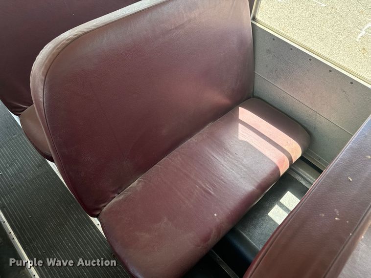 image for item DQ6832 2005 Bluebird Vision school bus