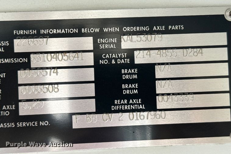 image for item DQ6832 2005 Bluebird Vision school bus