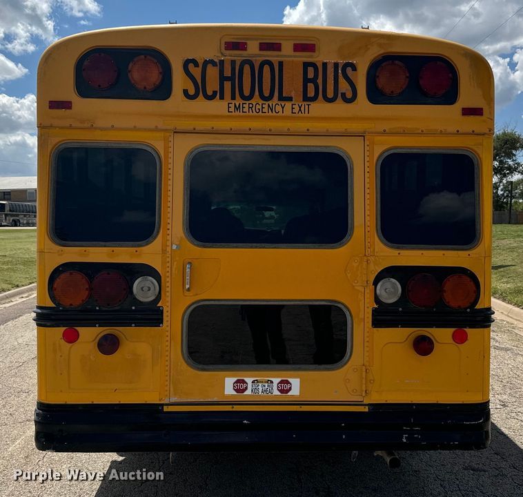 image for item DQ6834 2001 Chevrolet  Express school bus