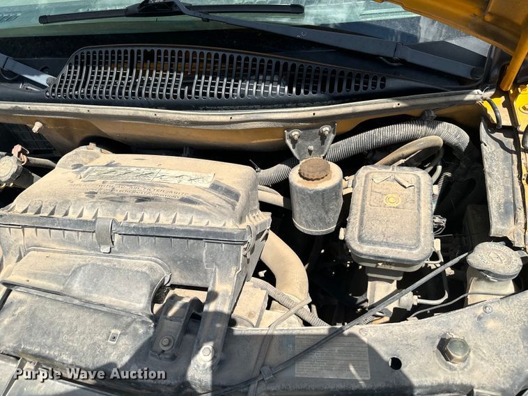 image for item DQ6834 2001 Chevrolet  Express school bus