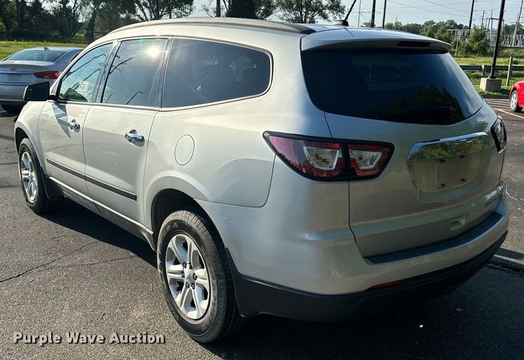 image for item DQ6860 2014 Chevrolet Traverse LS SUV