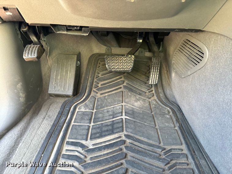 image for item DQ6860 2014 Chevrolet Traverse LS SUV