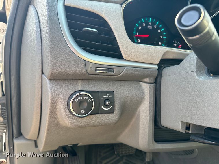 image for item DQ6860 2014 Chevrolet Traverse LS SUV