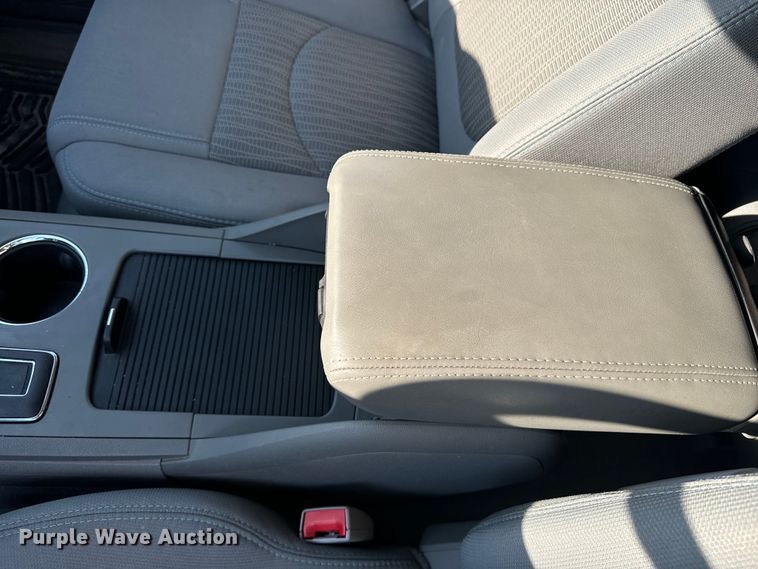 image for item DQ6860 2014 Chevrolet Traverse LS SUV