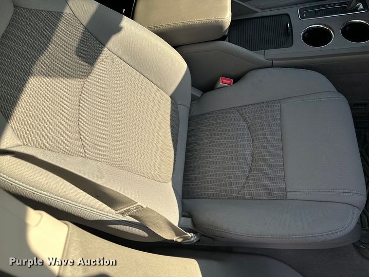 image for item DQ6860 2014 Chevrolet Traverse LS SUV