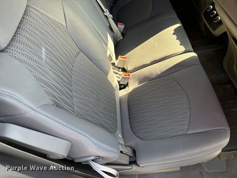 image for item DQ6860 2014 Chevrolet Traverse LS SUV