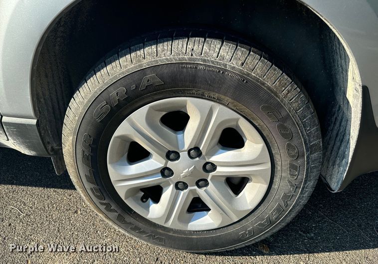 image for item DQ6860 2014 Chevrolet Traverse LS SUV