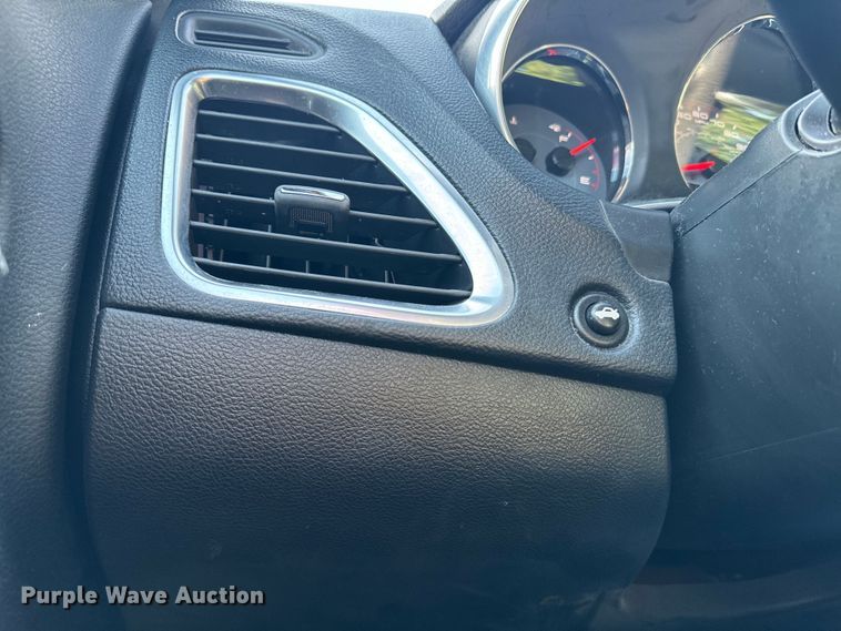 image for item DQ6861 2013 Dodge Avenger 