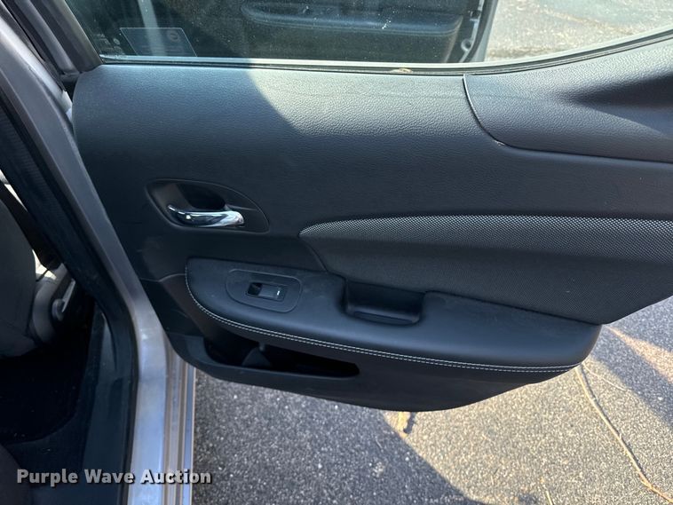 image for item DQ6861 2013 Dodge Avenger 