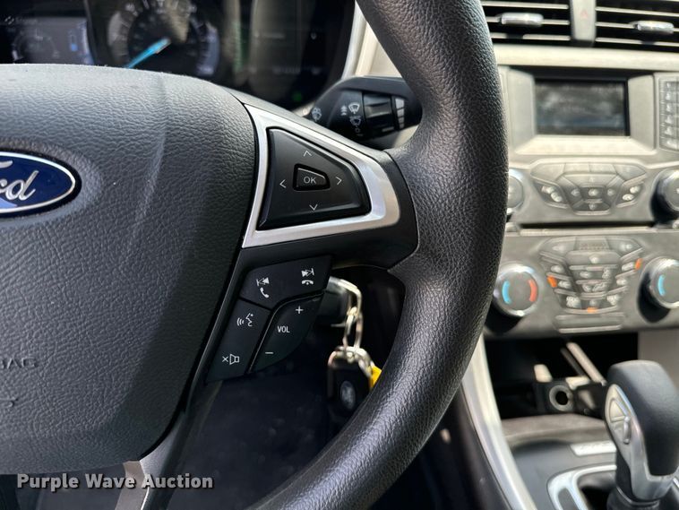 image for item DQ6874 2016 Ford Fusion  