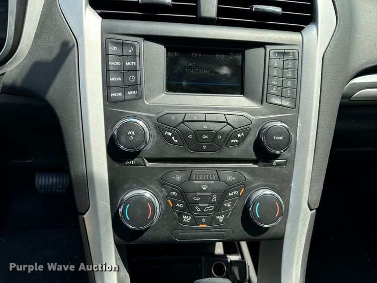 image for item DQ6874 2016 Ford Fusion  