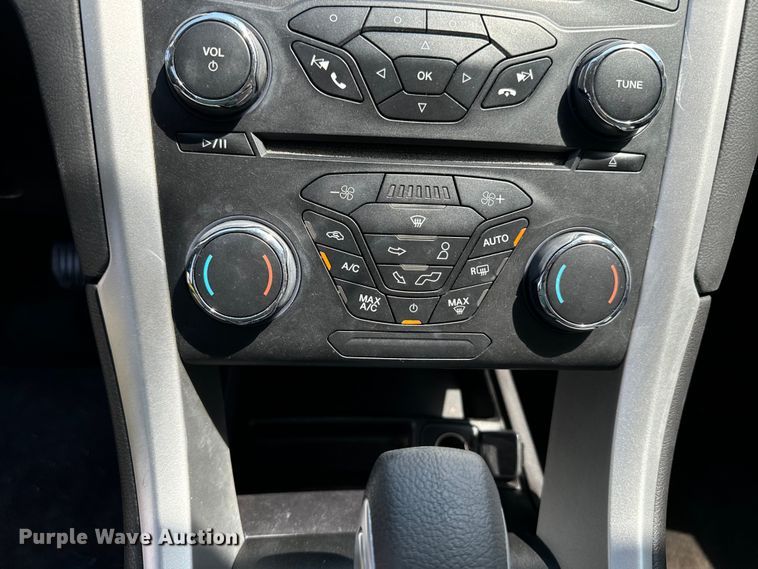 image for item DQ6874 2016 Ford Fusion  