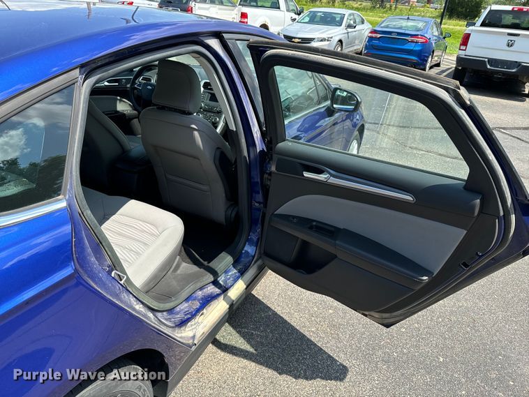 image for item DQ6874 2016 Ford Fusion  