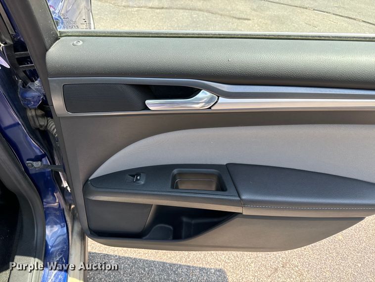 image for item DQ6874 2016 Ford Fusion  