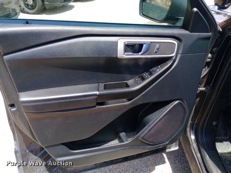 image for item DQ7193 2020 Ford Explorer Police Interceptor SUV