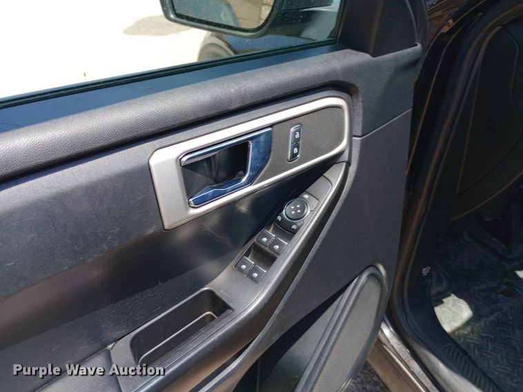 image for item DQ7193 2020 Ford Explorer Police Interceptor SUV