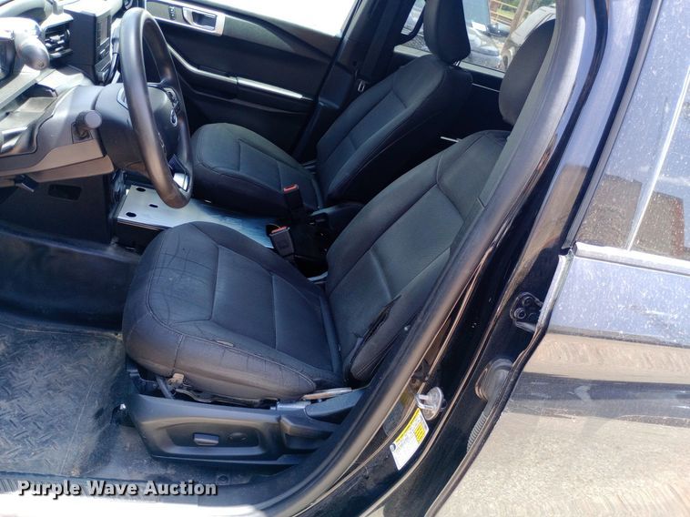 image for item DQ7193 2020 Ford Explorer Police Interceptor SUV