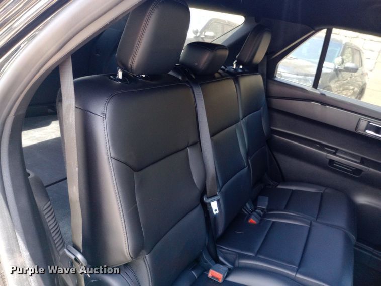 image for item DQ7193 2020 Ford Explorer Police Interceptor SUV
