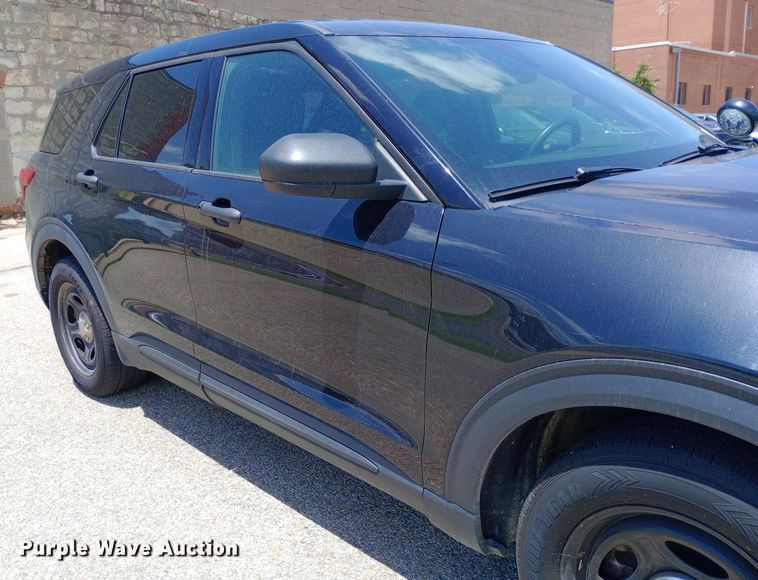 image for item DQ7194 2020 Ford Explorer Police Interceptor SUV