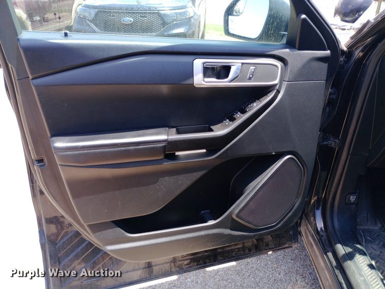 image for item DQ7194 2020 Ford Explorer Police Interceptor SUV