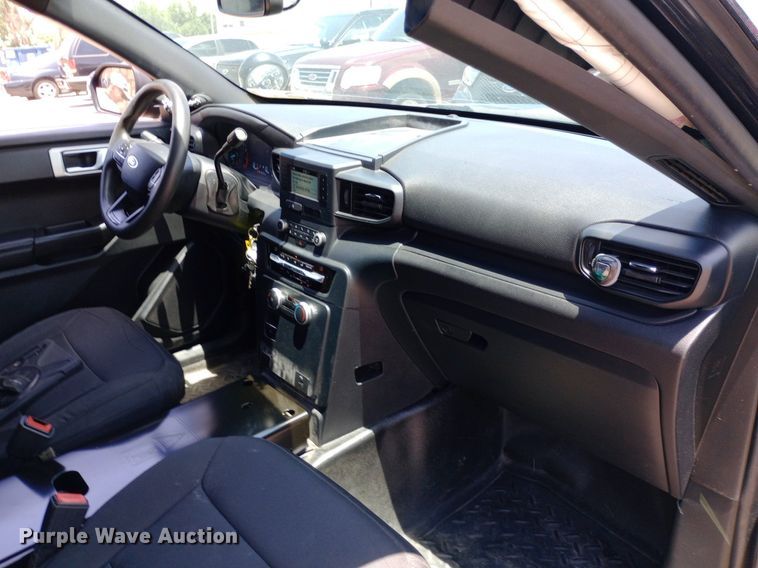 image for item DQ7194 2020 Ford Explorer Police Interceptor SUV