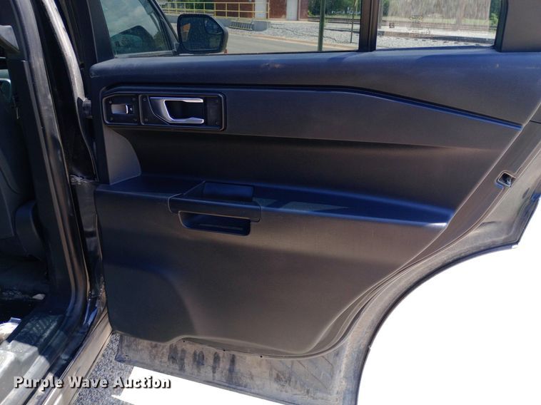 image for item DQ7194 2020 Ford Explorer Police Interceptor SUV