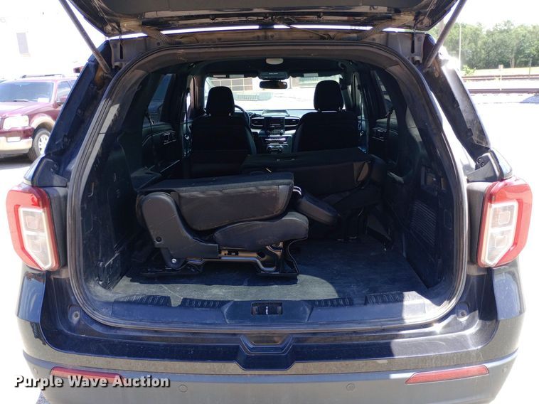 image for item DQ7194 2020 Ford Explorer Police Interceptor SUV