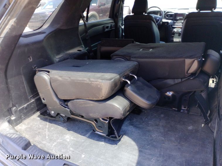 image for item DQ7194 2020 Ford Explorer Police Interceptor SUV