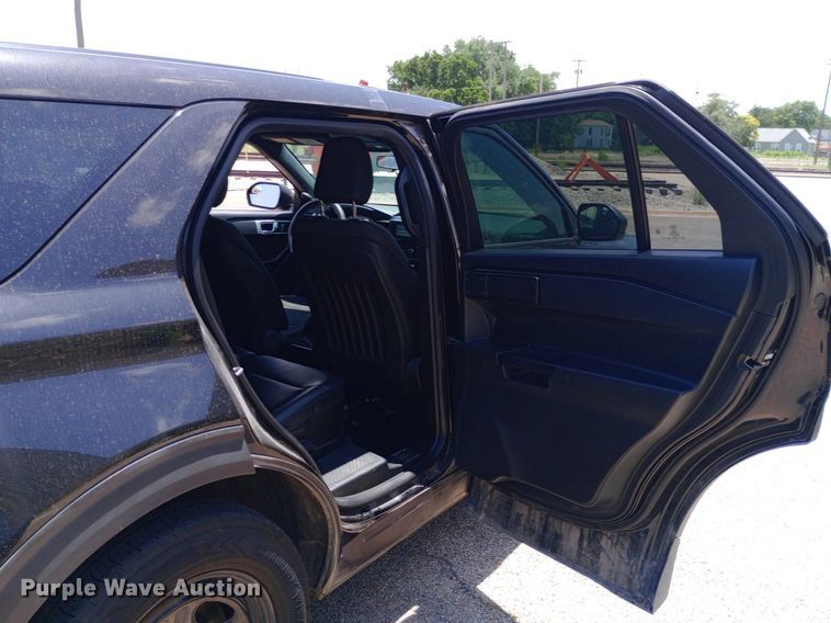 image for item DQ7195 2020 Ford Explorer Police Interceptor SUV