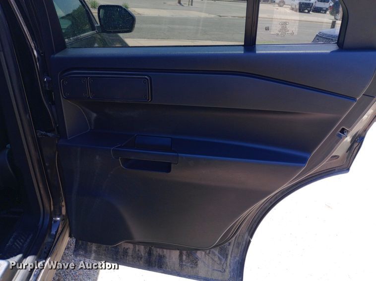 image for item DQ7195 2020 Ford Explorer Police Interceptor SUV