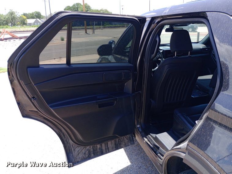 image for item DQ7195 2020 Ford Explorer Police Interceptor SUV
