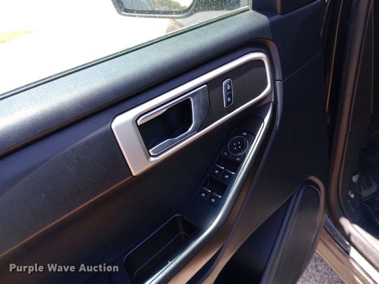 image for item DQ7196 2020 Ford Explorer Police Interceptor SUV