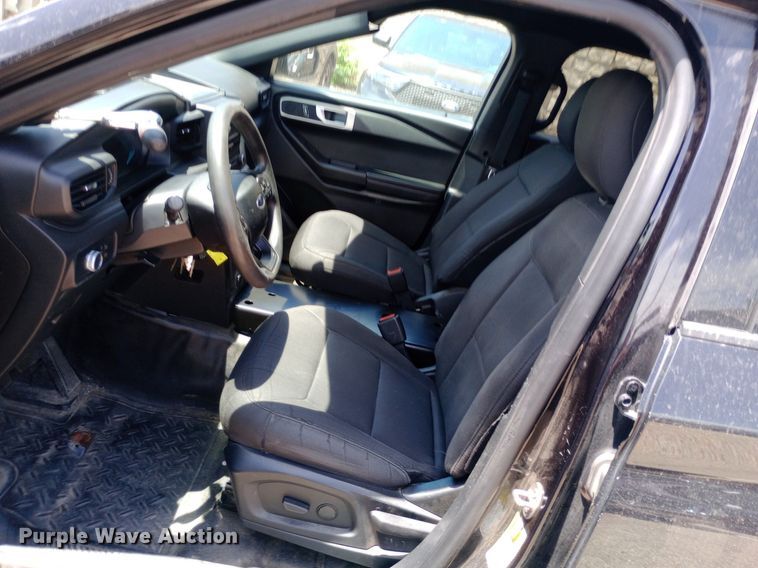 image for item DQ7196 2020 Ford Explorer Police Interceptor SUV