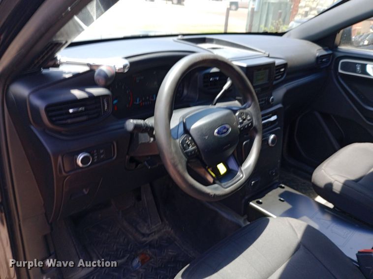 image for item DQ7196 2020 Ford Explorer Police Interceptor SUV