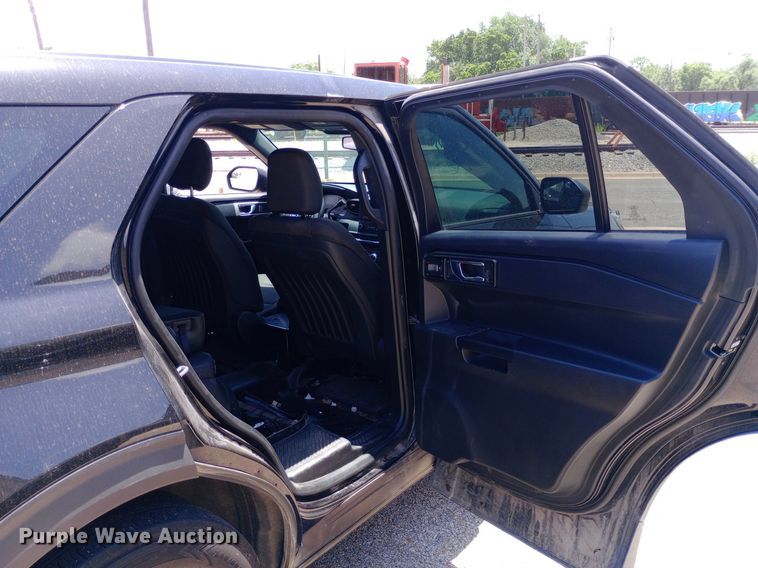 image for item DQ7196 2020 Ford Explorer Police Interceptor SUV