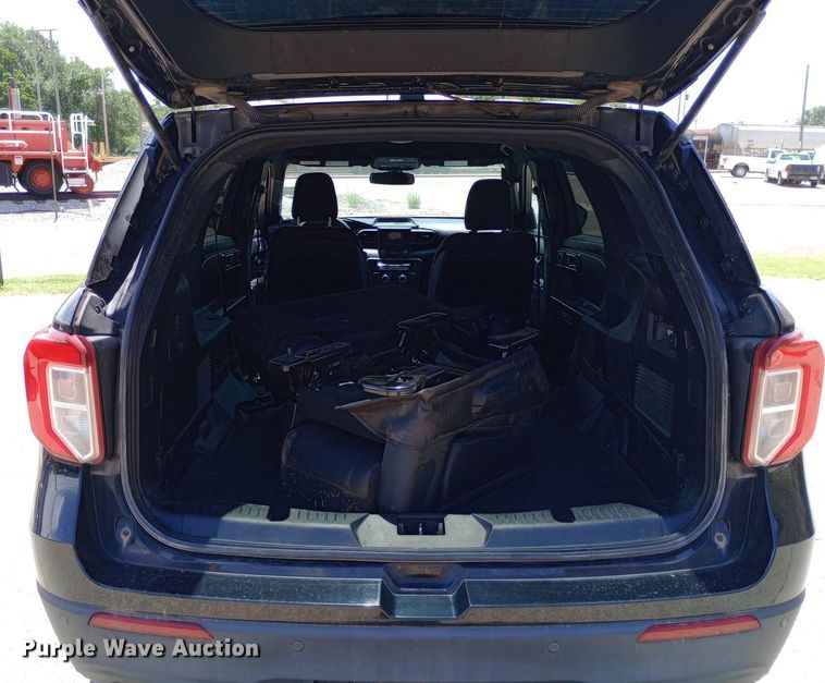 image for item DQ7196 2020 Ford Explorer Police Interceptor SUV