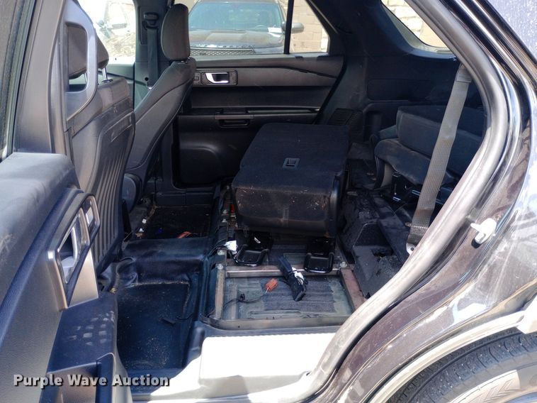 image for item DQ7196 2020 Ford Explorer Police Interceptor SUV