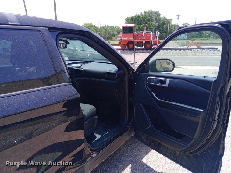 image for item DQ7197 2020 Ford Explorer Police Interceptor SUV