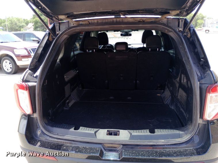 image for item DQ7197 2020 Ford Explorer Police Interceptor SUV